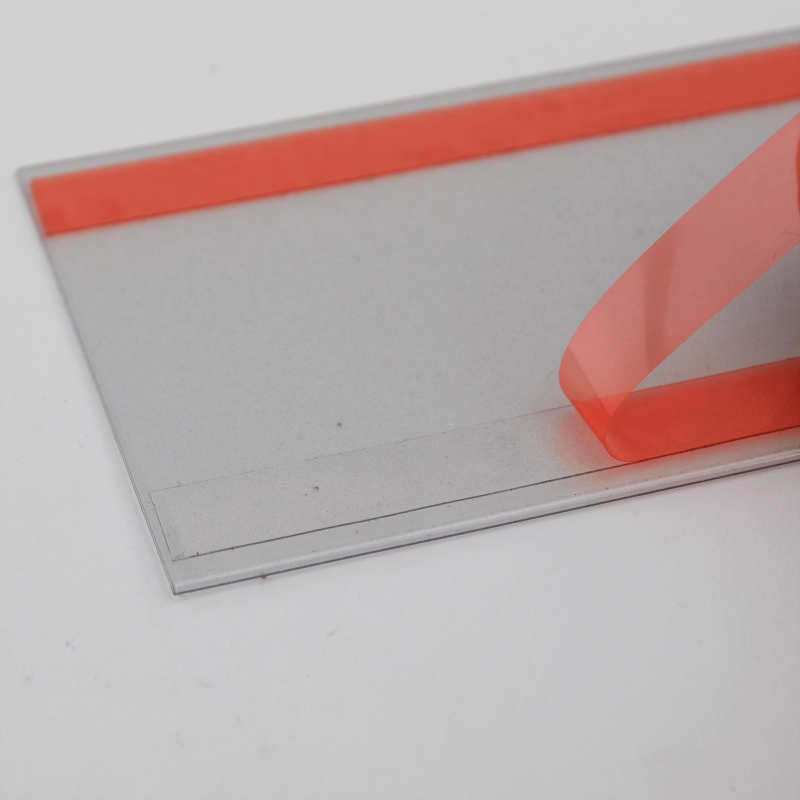 Blister de 6 porte-étiquettes adhésives en polypropylène format 55x150 mm